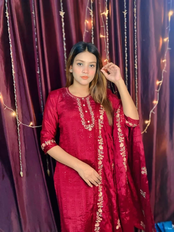 Pakistani Crepe Chinon Three Piece style