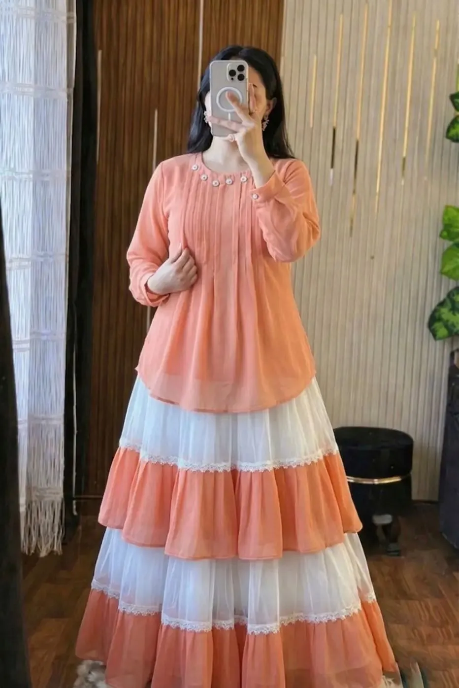 Fancy Trendy Ladies Tops and Skirt Set Bio-Wash Crew-Neck Ladies T-shirt