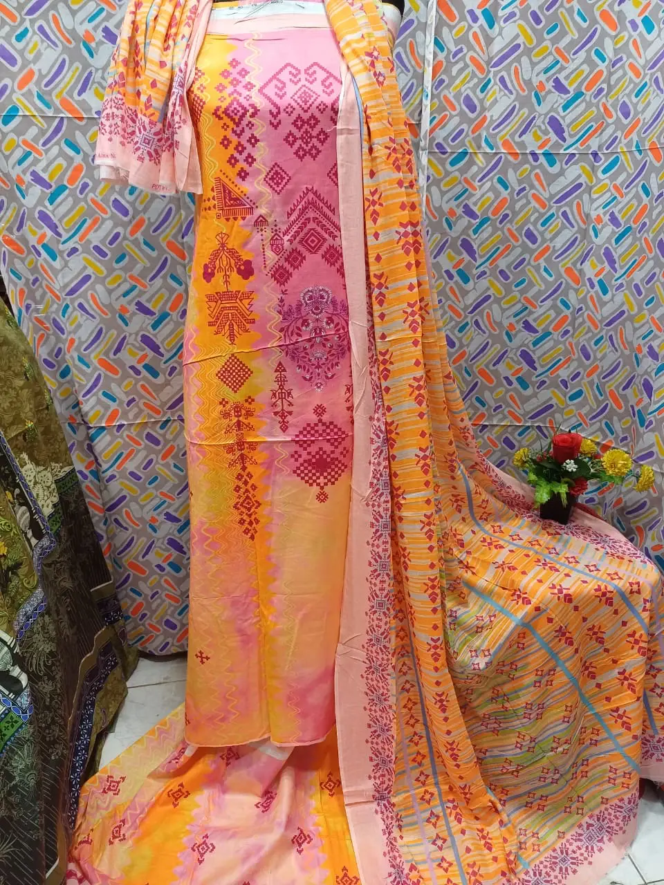 Digital Print Lone Three Piece - ইউনিক এবং ট্রেন্ডি পোশাক