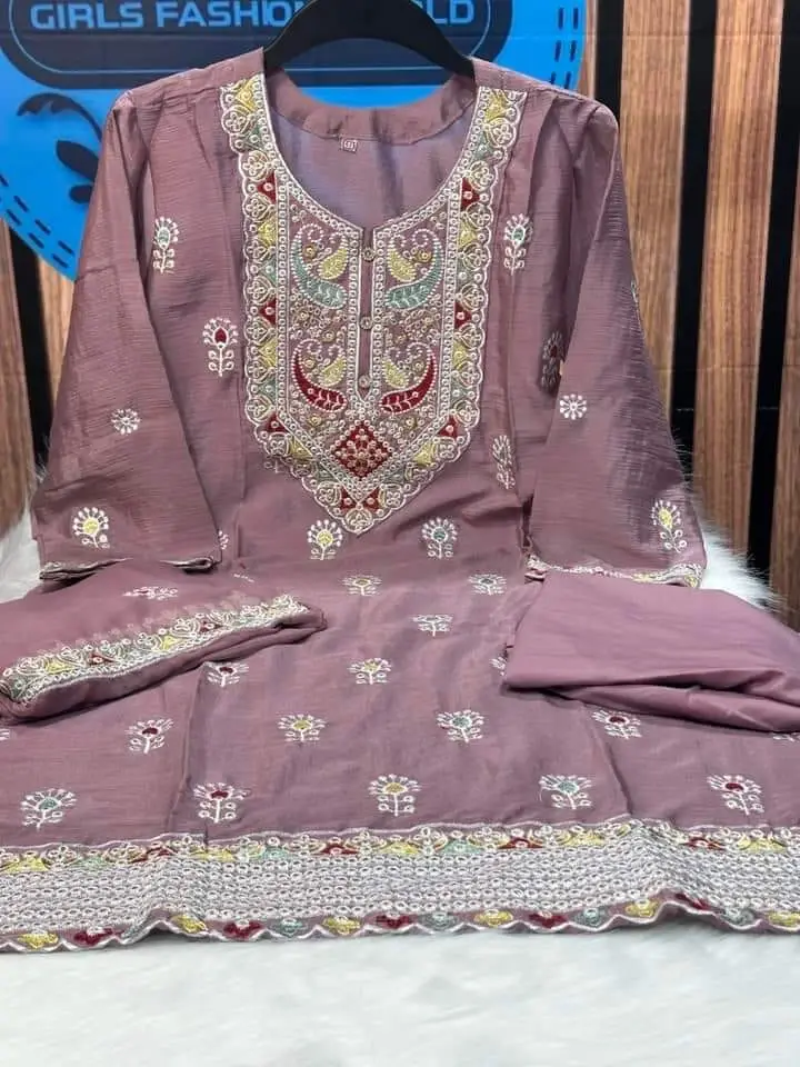 Elegant Premium Readymade Georgette Three Piece