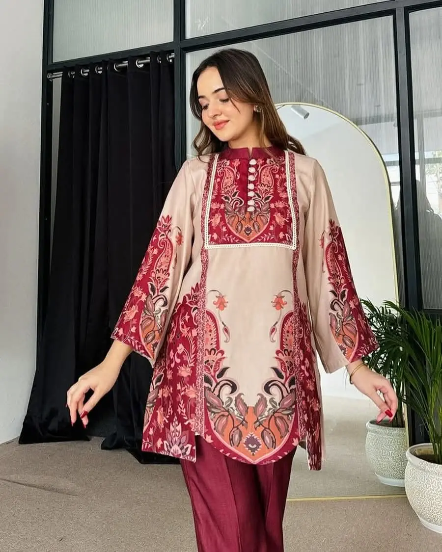 Fashion-Forward Majolica Print Co-ord Set