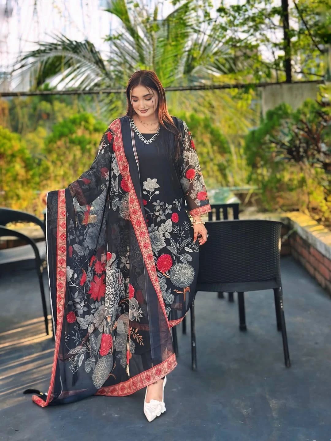 Premium Jorjet Three Piece - Elegant Styling Choice