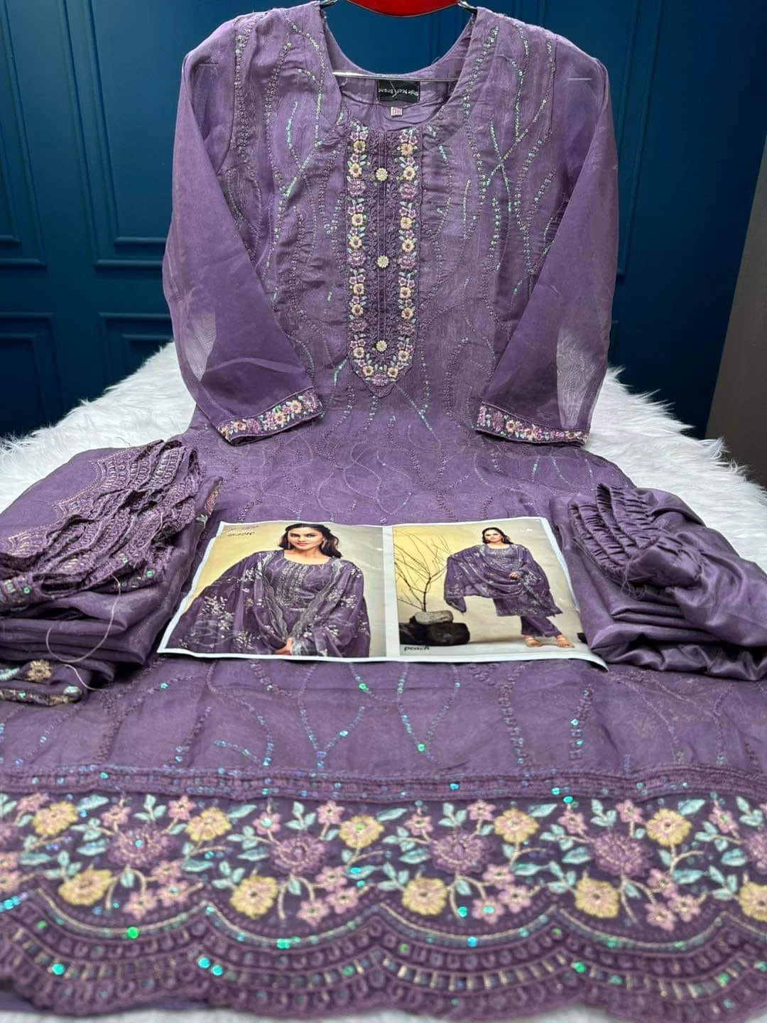 Pakistani White Gold Jorjet Three Piece - Luxe Attire