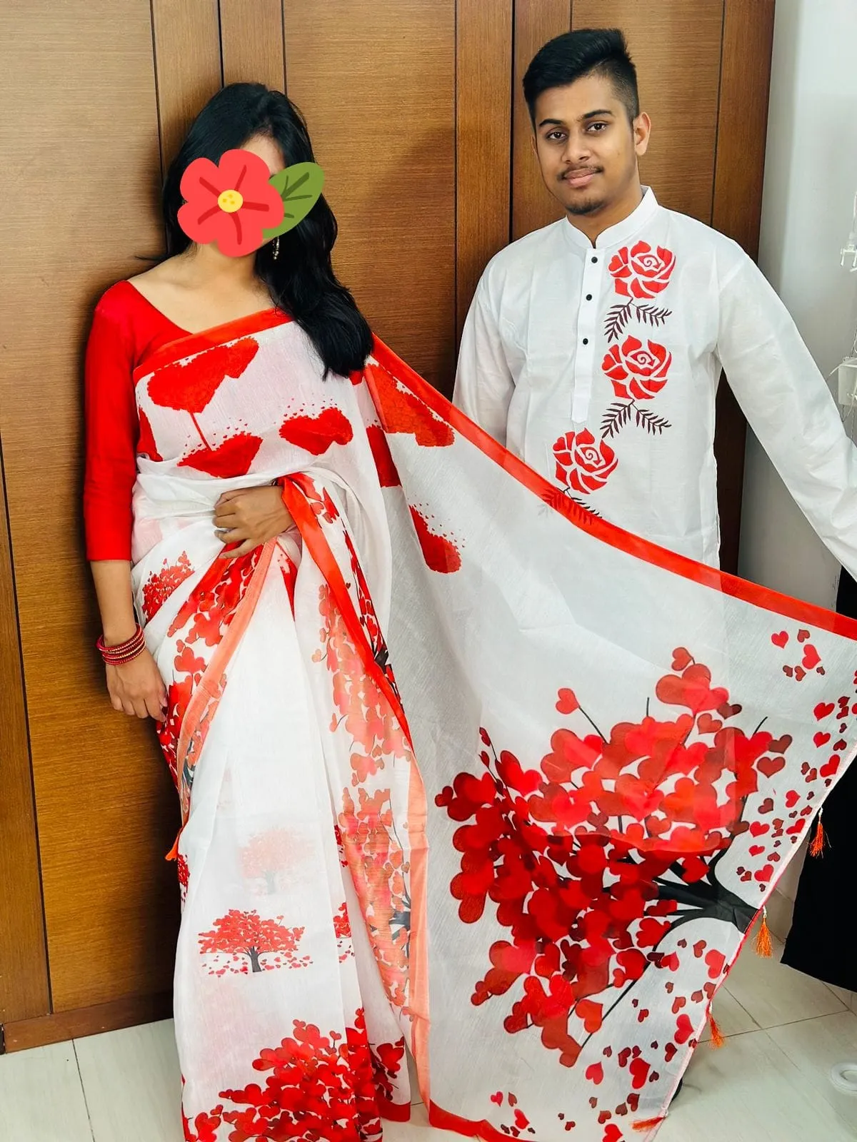 কাপল ড্রেস