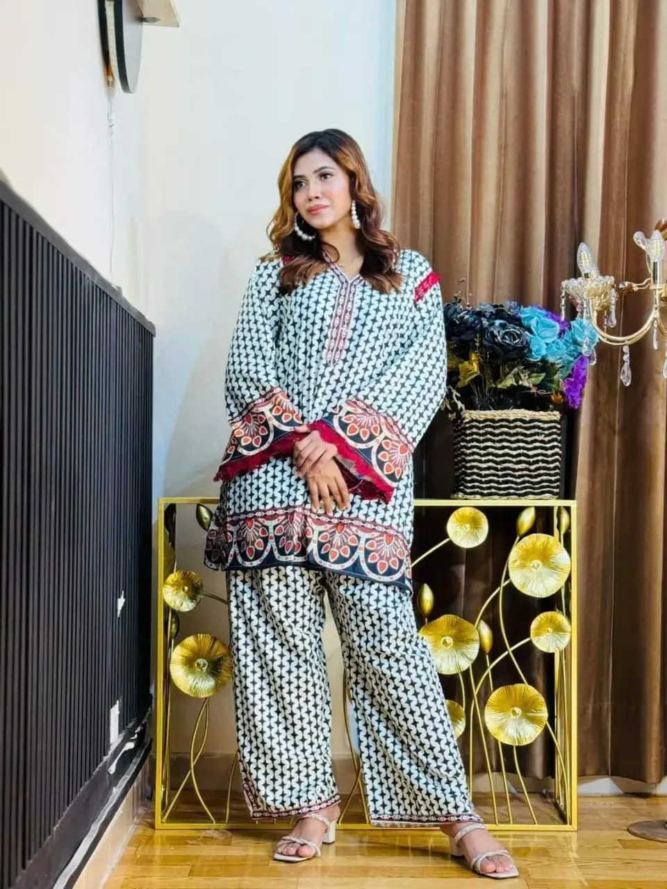 Trendy Digital Print Three Piece style