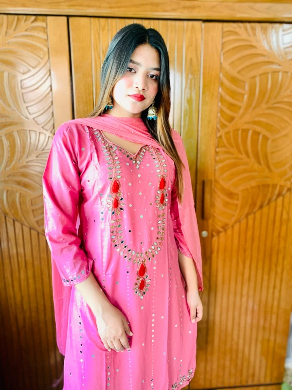 Elegant Kaarchupi Three Piece for You