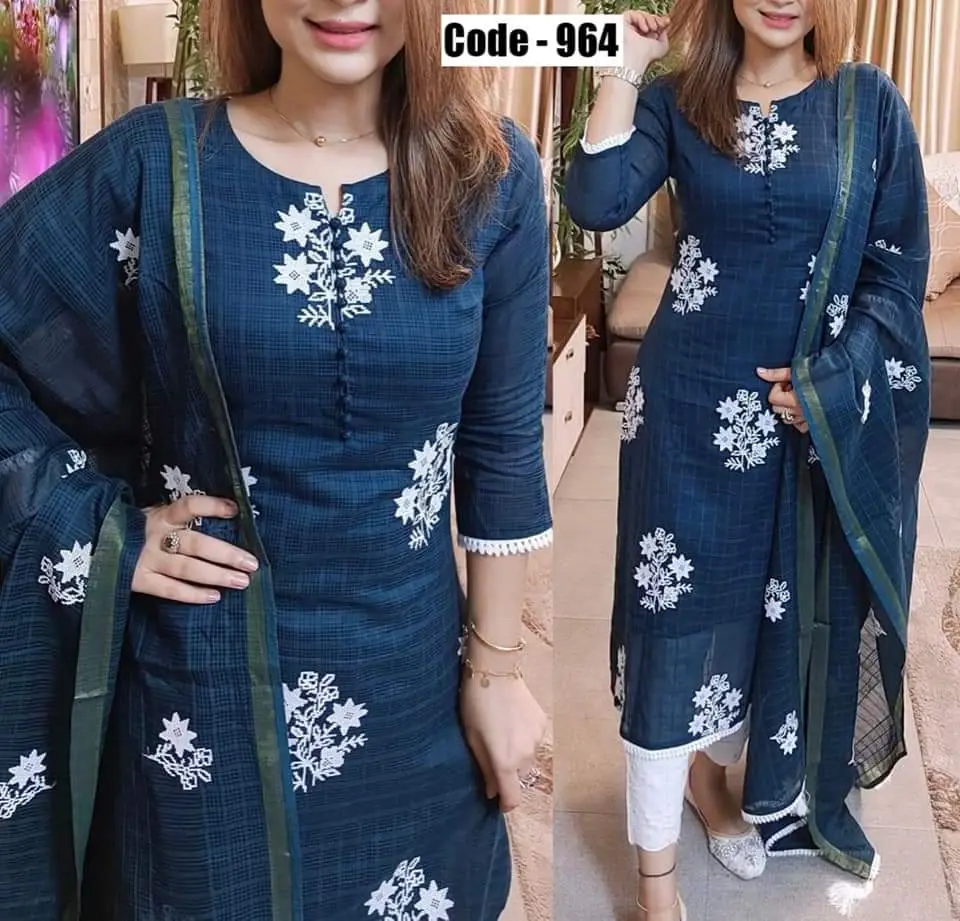 আনস্টিজ আফসান স্ক্রিন প্রিন্ট থ্রি-পিস - Must-Have Fashion