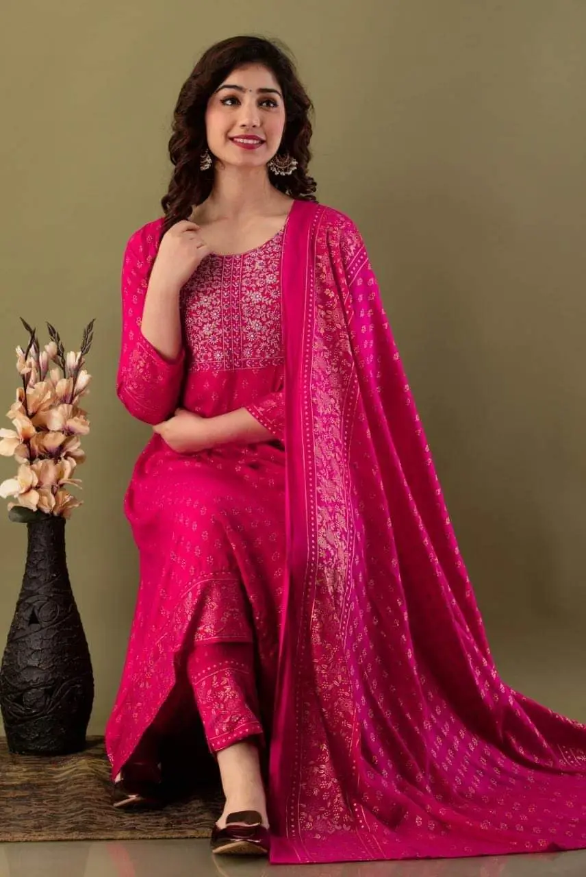 আনস্টিজ স্ক্রিন প্রিন্ট থ্রি-পিস - Dress to Impress